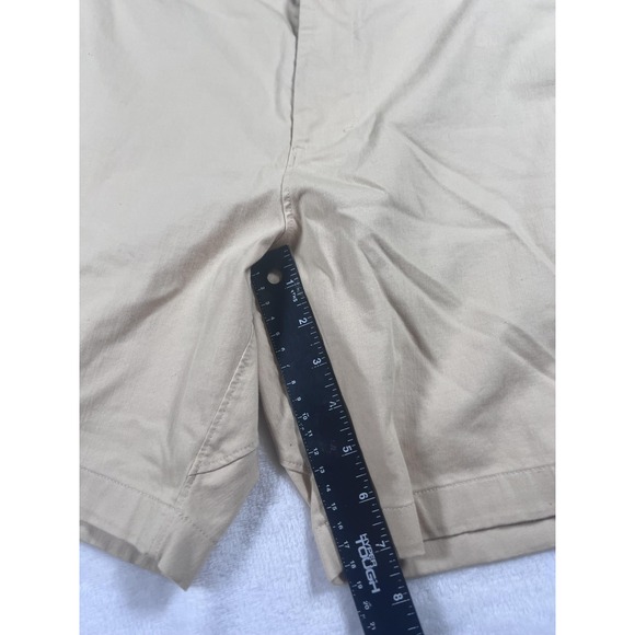 Lululemon Shorts Mens 31 Beige Chino Flat Front Stretch Golf Casual Performance - Picture 10 of 10